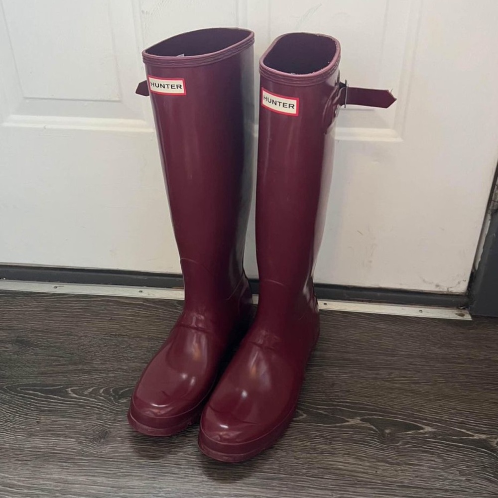 Hunter Tall Rainboots - Size 8